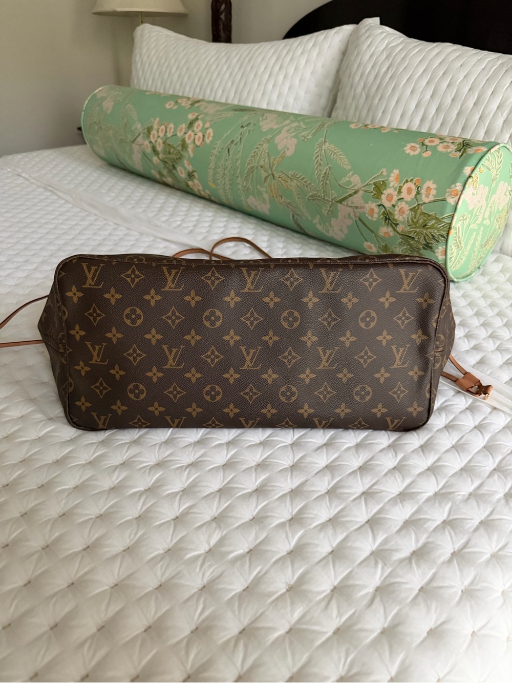 Louis Vuitton Neverfull GM - Picture 7 of 11